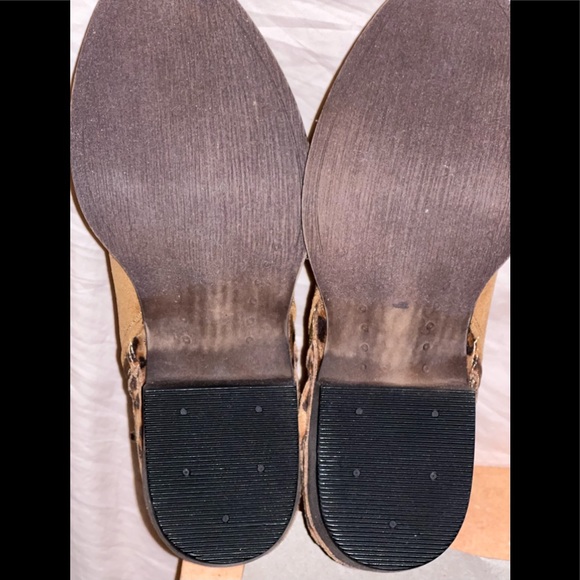 NWT VERY G by Gypsy Jazz “ Diverse “ Leopard Suede Bootie / Ankle Boots - Picture 8 of 10